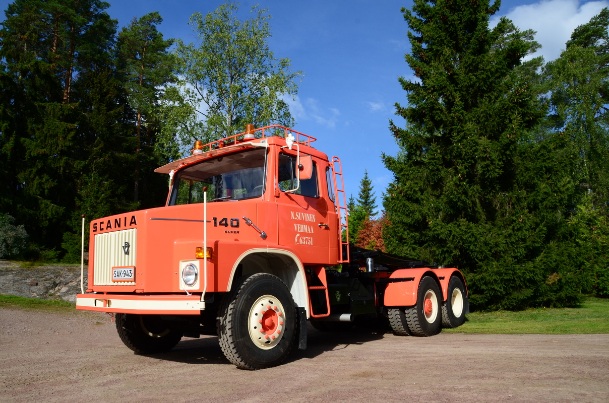 Niko Suvisen upea 50-vuotias Scania 140 saatetaan nähdä Retro Trucks Lahes -tapahtumassa. 